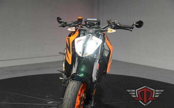 2019 KTM 1290 Super Duke R