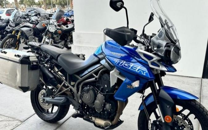 2018 Triumph Tiger 800 XRX Low Lucerne Blue