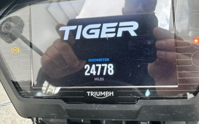 2018 Triumph Tiger 800 XRX Low Lucerne Blue