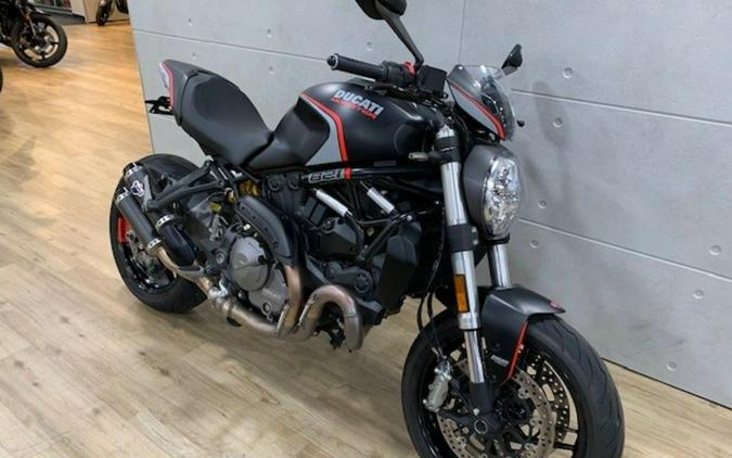 2019 Ducati Monster 821 Stealth