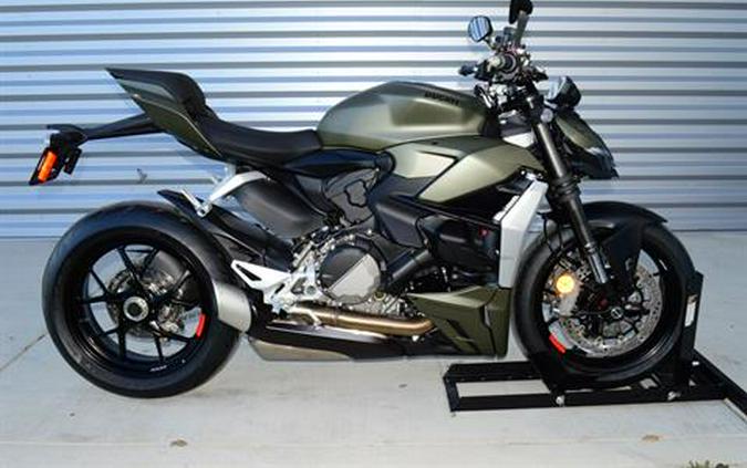 2024 Ducati Streetfighter V2