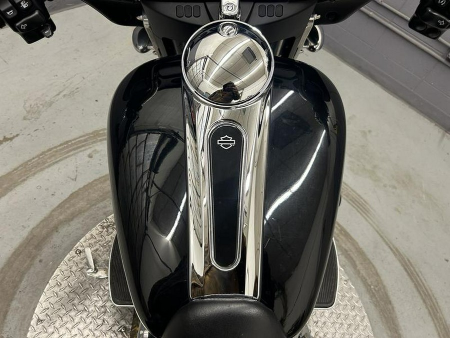 2019 Harley-Davidson® FLHT - Electra Glide® Standard