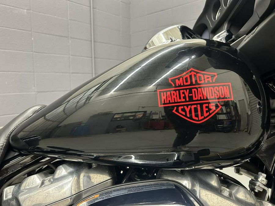 2019 Harley-Davidson® FLHT - Electra Glide® Standard