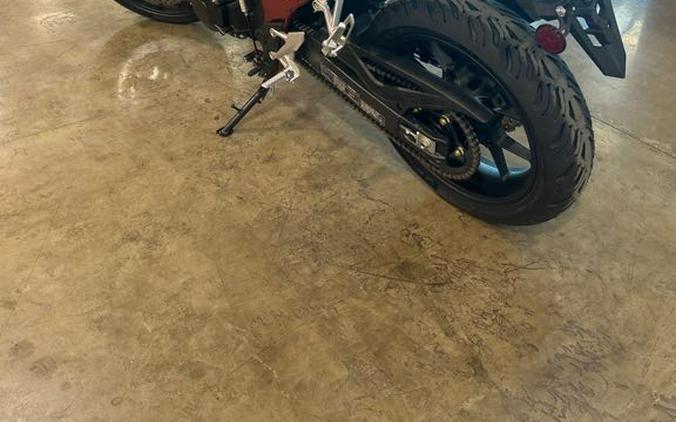 2025 Honda CB750 Hornet Base