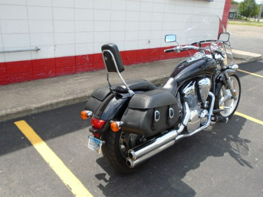 2010 Honda Sabre