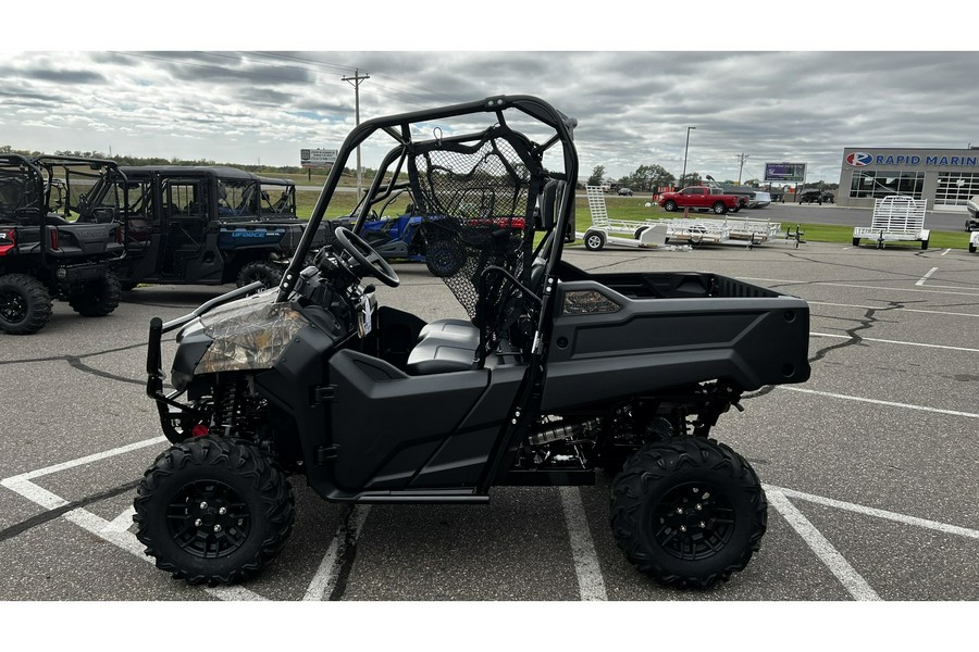 2024 Honda Pioneer 700 Forest - CAMO