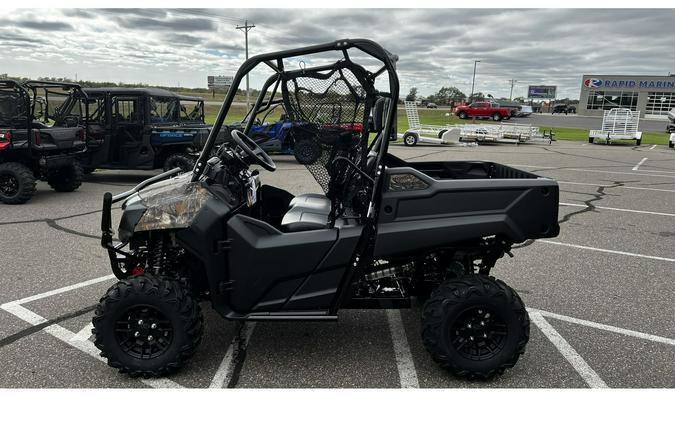 2024 Honda Pioneer 700 Forest - CAMO