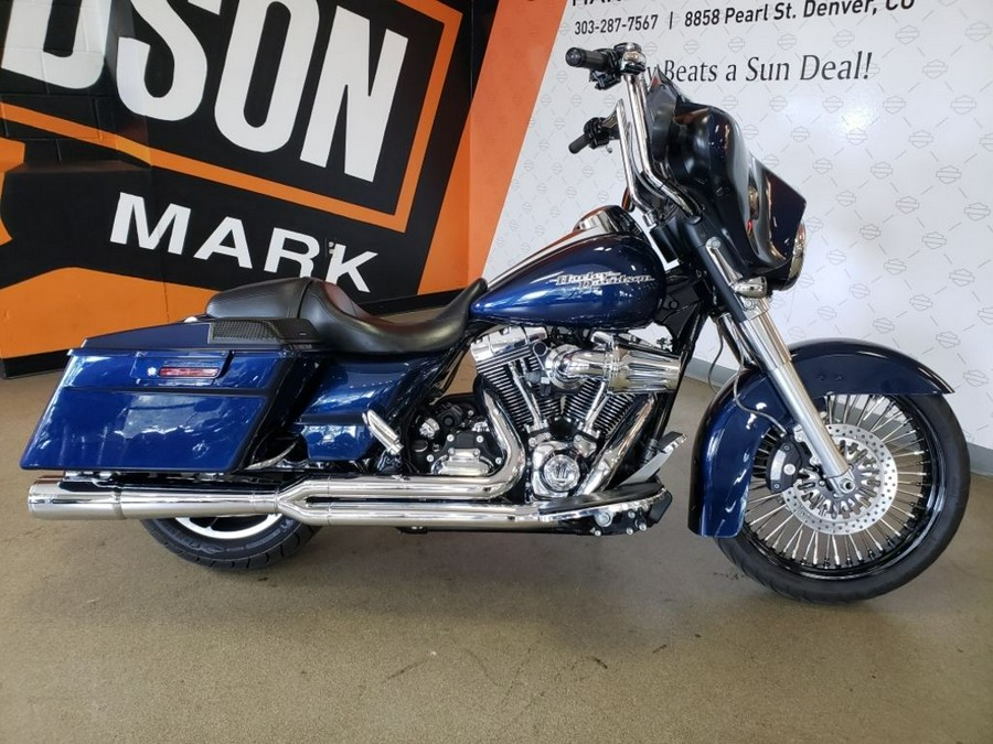 2012 Harley-Davidson® FLHX - Street Glide®