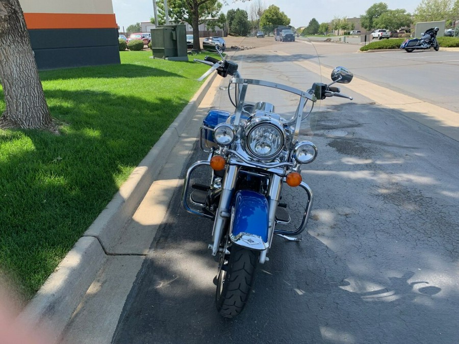 2018 Harley-Davidson Road King Electric Blue/Silver Fortune