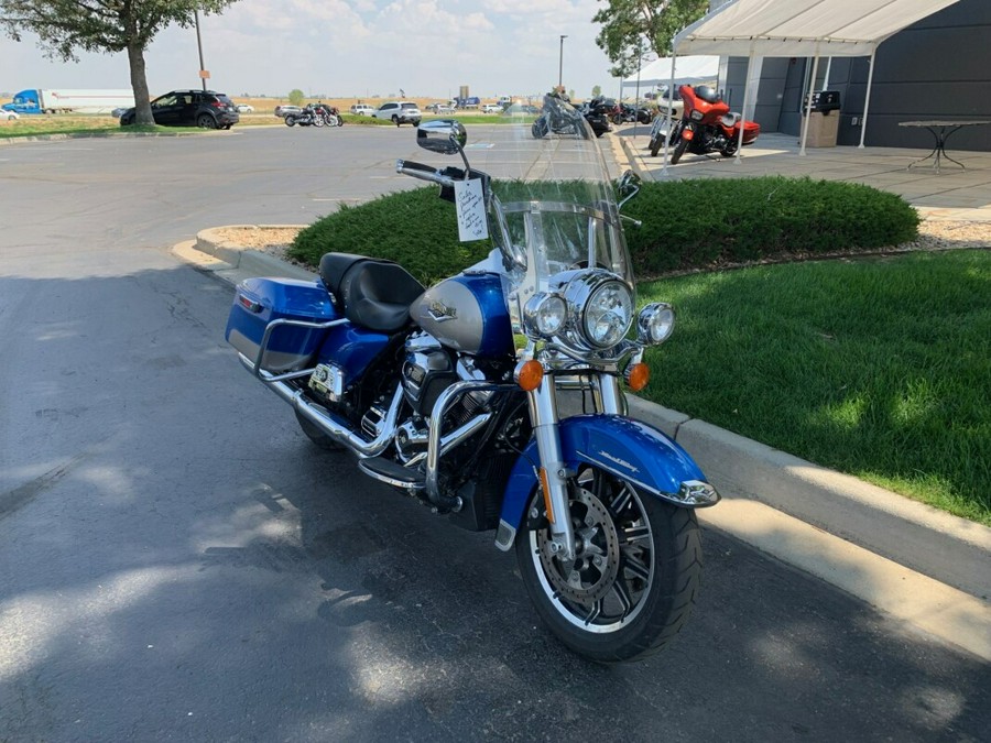 2018 Harley-Davidson Road King Electric Blue/Silver Fortune