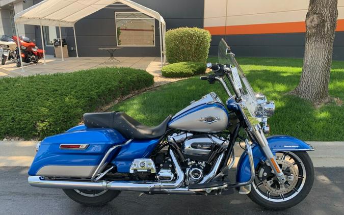 2018 Harley-Davidson Road King Electric Blue/Silver Fortune