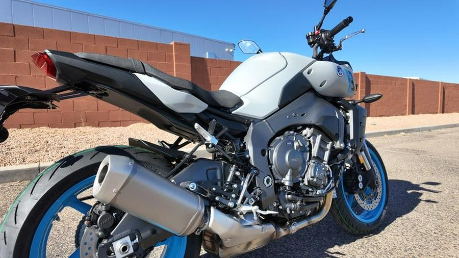 2025 Yamaha MT-10
