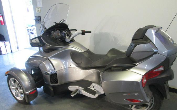 2011 Can-Am® Spyder® RT-S SE5