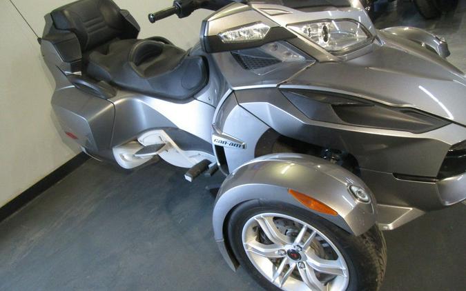 2011 Can-Am® Spyder® RT-S SE5