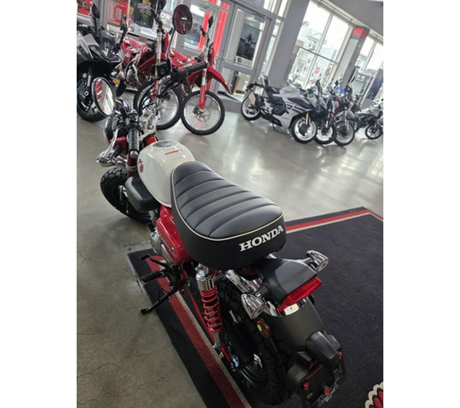 2025 Honda Monkey ABS