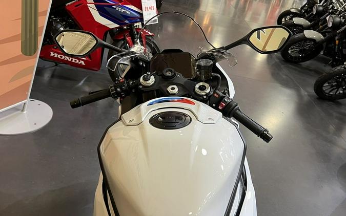 2026 BMW S 1000 RR Light White/M Motorsport