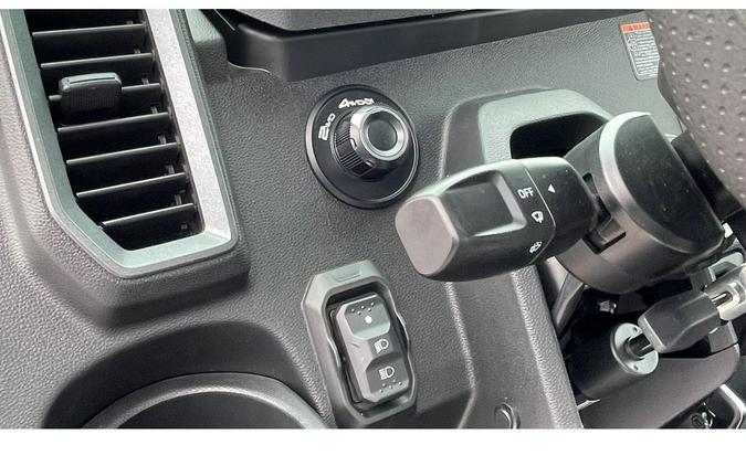 2026 CFMOTO U10 PRO HIGHLAND - BORDEAUX RED