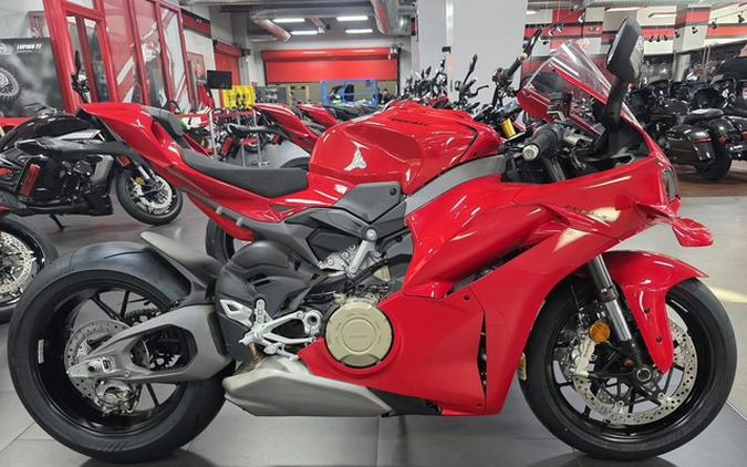 2026 Ducati Panigale V4