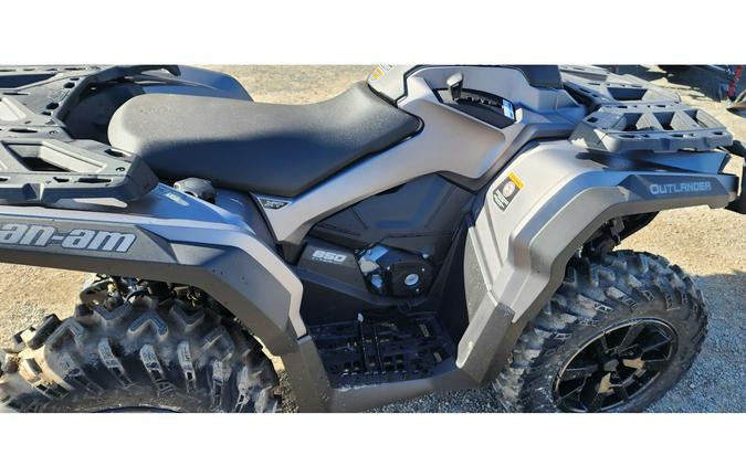 2024 Can-Am Outlander XT 850 Satin/Red