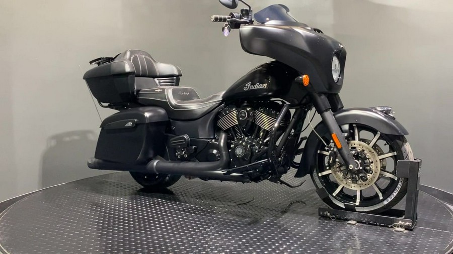 2021 Indian Motorcycle® Roadmaster® Dark Horse® Thunder Black Smoke