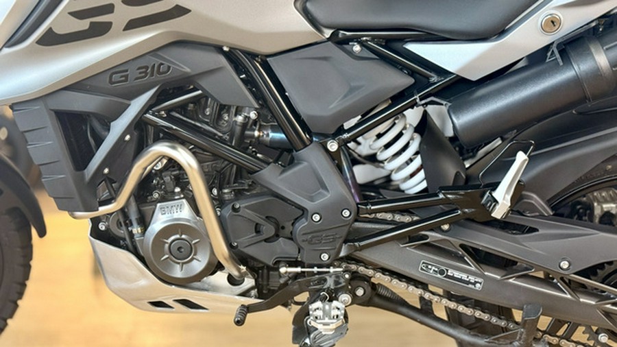 2022 BMW G 310 GS