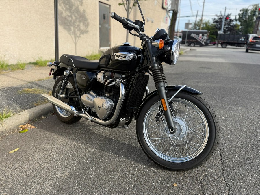 2019 Triumph Bonneville T100