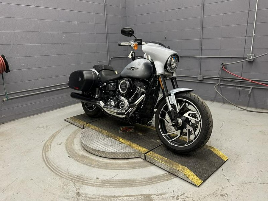 2019 Harley-Davidson® FLSB - Softail® Sport Glide®