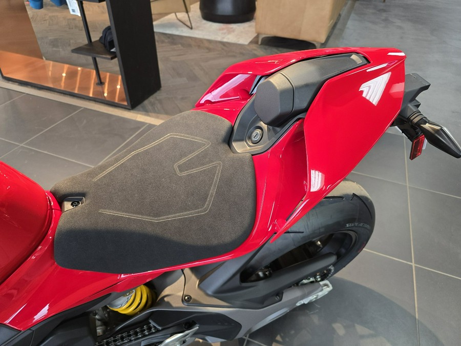 2026 Ducati Panigale V4