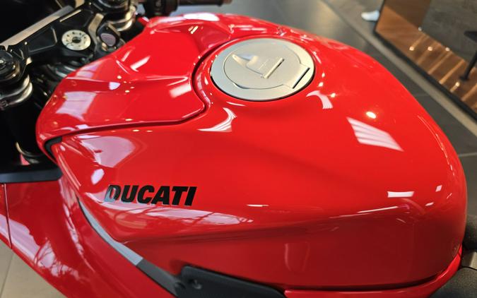 2026 Ducati Panigale V4
