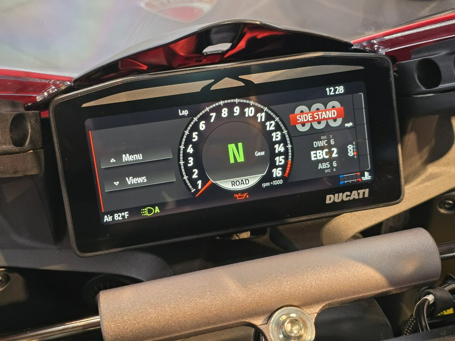 2026 Ducati Panigale V4