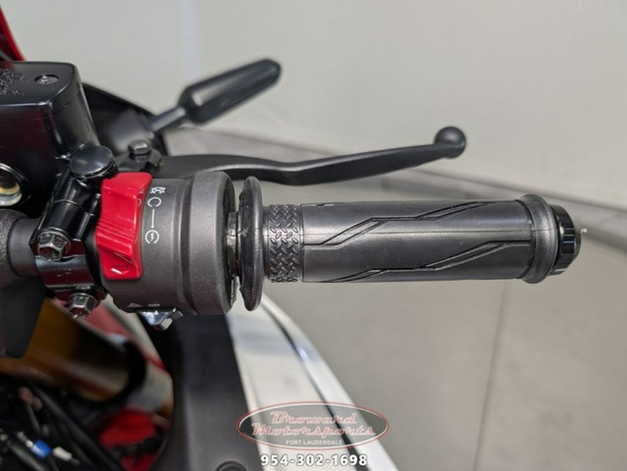 2026 Yamaha YZF-R3 70th Anniversary Edition R3