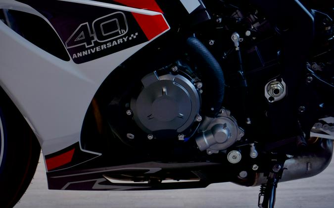 2027 SUZUKI GSX-R1000 40th anniversary