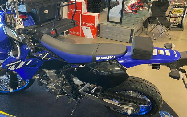 2023 Suzuki DR-Z400SM