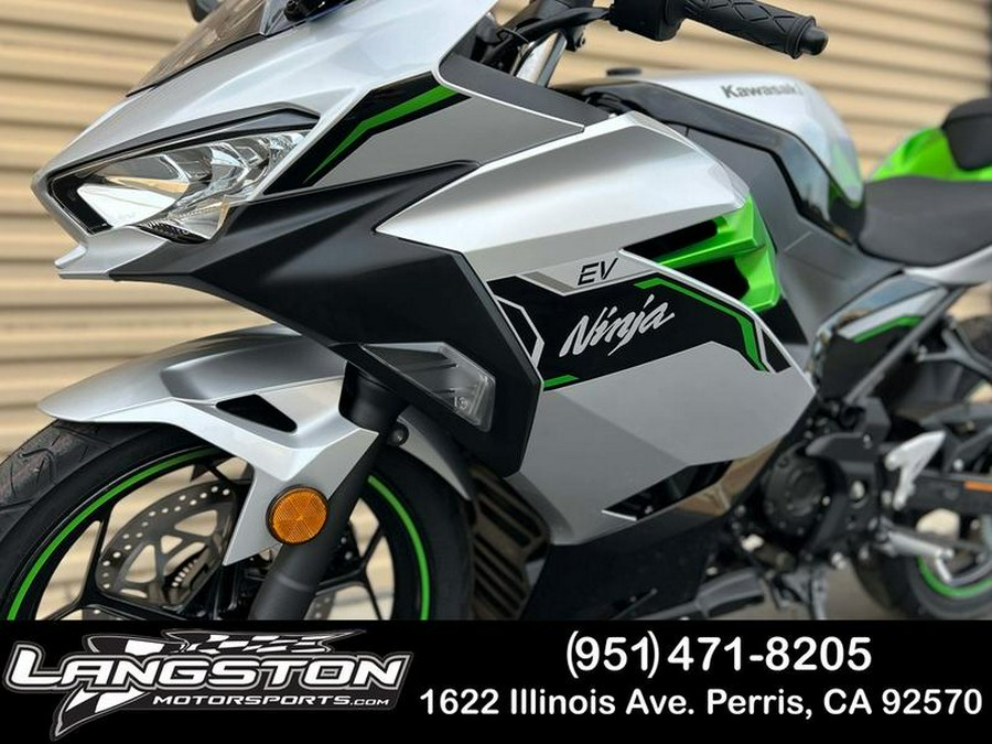 2024 Kawasaki Ninja® e-1 ABS