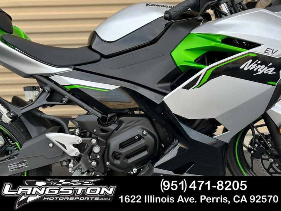 2024 Kawasaki Ninja® e-1 ABS