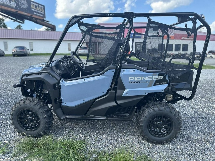 2024 Honda Pioneer 1000-5 Deluxe