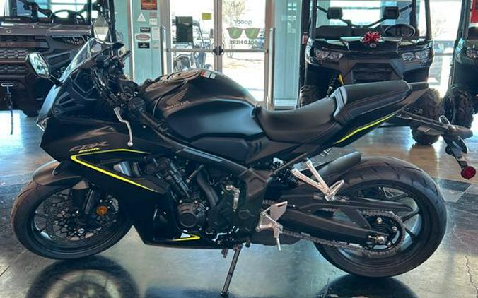 2026 Honda CBR650R E-Clutch