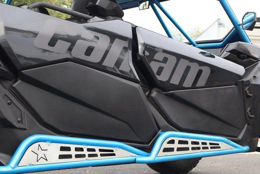 2017 Can-Am® Maverick™ X3 MAX X™ rs Turbo R Triple Black