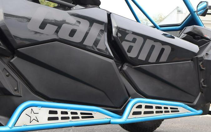 2017 Can-Am® Maverick™ X3 MAX X™ rs Turbo R Triple Black