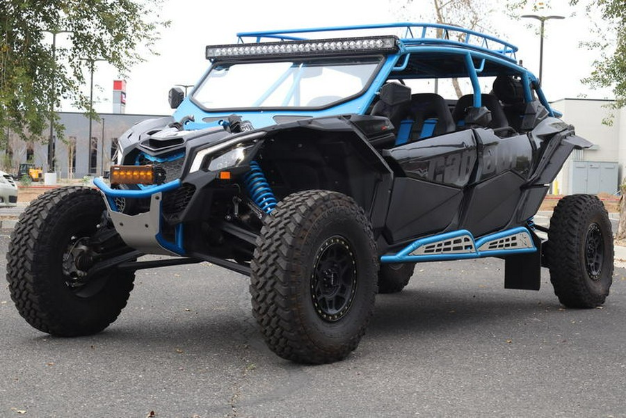 2017 Can-Am® Maverick™ X3 MAX X™ rs Turbo R Triple Black