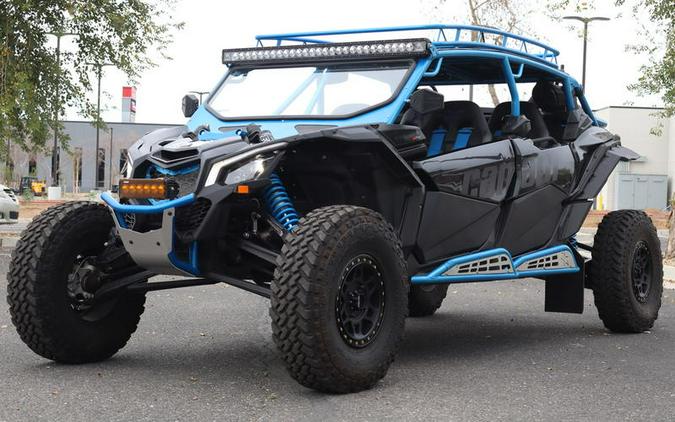 2017 Can-Am® Maverick™ X3 MAX X™ rs Turbo R Triple Black