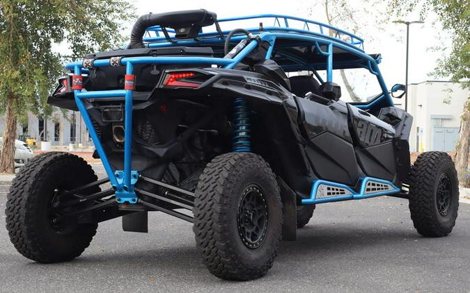 2017 Can-Am® Maverick™ X3 MAX X™ rs Turbo R Triple Black