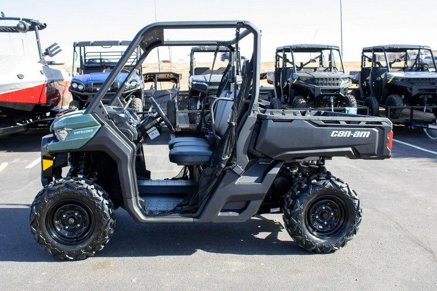 2026 CAN-AM DEFENDER HD7