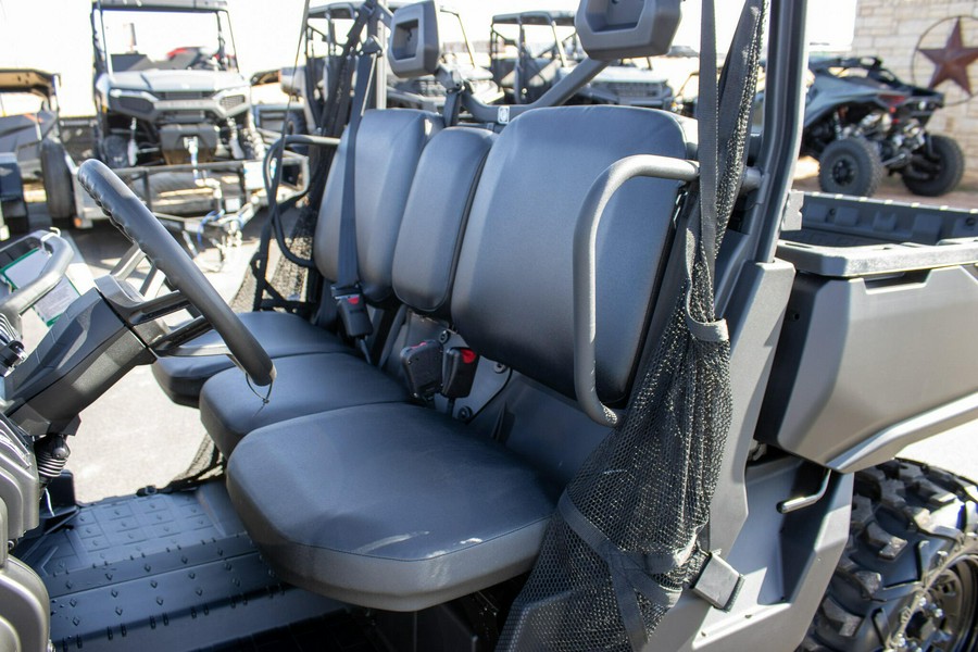 2026 CAN-AM DEFENDER HD7