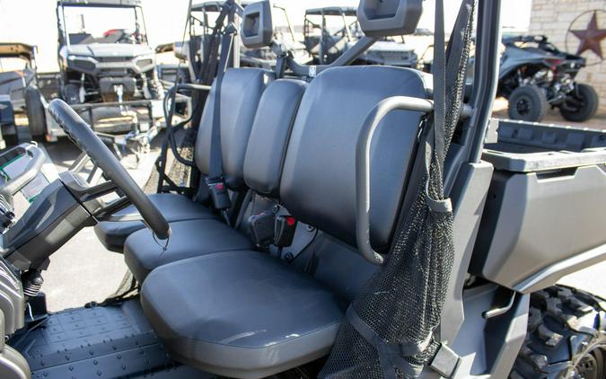 2026 CAN-AM DEFENDER HD7