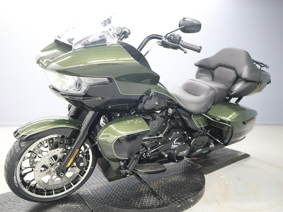 2026 Harley-Davidson Road Glide Limited FLTRXL