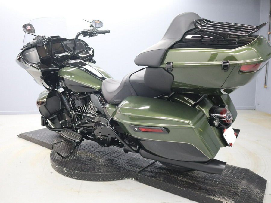 2026 Harley-Davidson Road Glide Limited FLTRXL