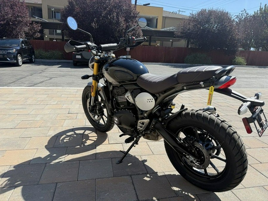 2027 Triumph SCRAMBLER 400 X