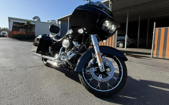2022 Harley-Davidson Road Glide Special Vivid Black