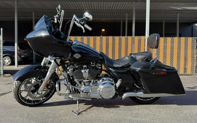 2022 Harley-Davidson Road Glide Special Vivid Black